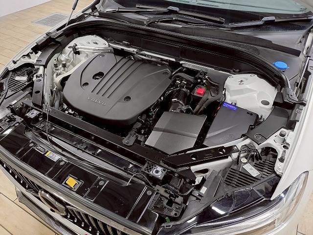 ボルボ XC60の画像15