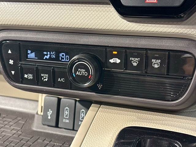 ホンダ N-BOXの画像12