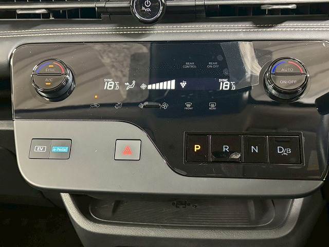 日産 セレナの画像12