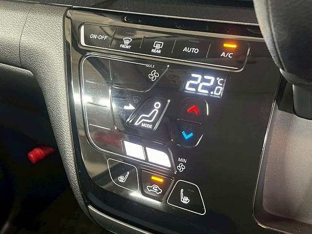 デイズ◆ハイウェイスターX 内装他