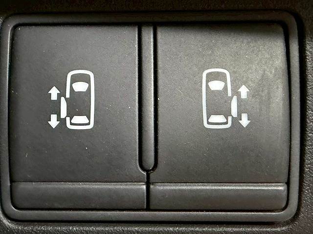 セレナ◆ハイウェイスター S-HYBRID アドバンスドセーフティパッケー 内装他