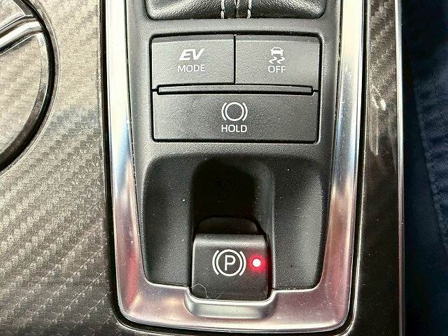 トヨタ クラウンハイブリッドの画像8