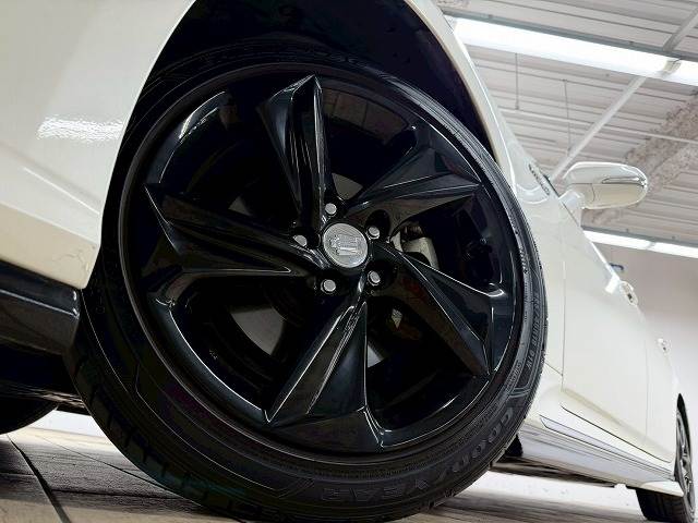 トヨタ クラウンハイブリッドの画像12