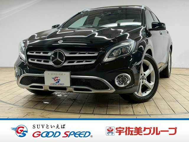 メルセデス・ベンツ GLA-CLASS ◆GLA 220 4MATIC RHD 外観