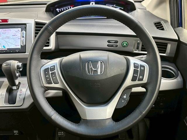 ホンダ フリードハイブリッドの画像14