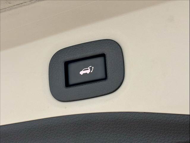 エクストレイル◆20X HYBRID 2列シート車 内装他