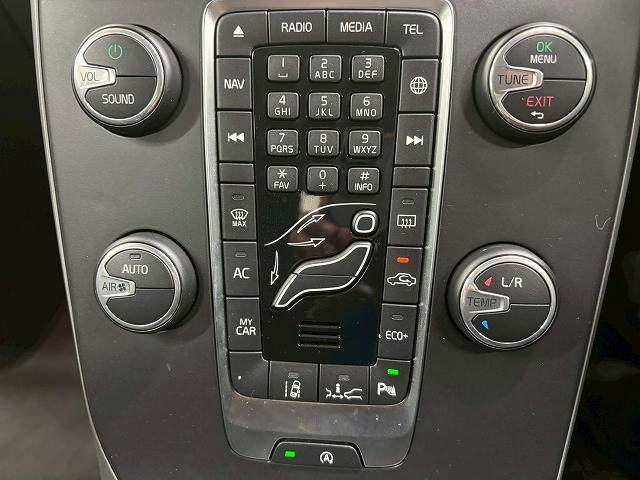 18'V40◆T2 Kinetic RHD 内装他