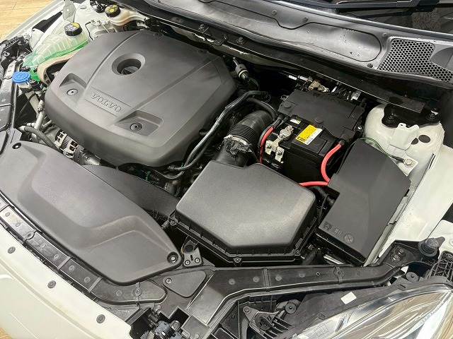 ボルボ 18'V40の画像14