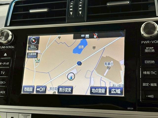 トヨタ&nbsp;ランドクルーザープラドの画像3