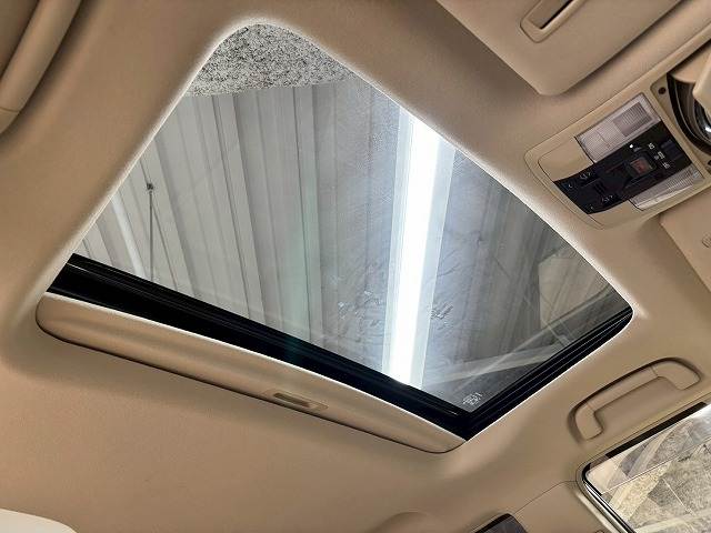 トヨタ&nbsp;ランドクルーザープラドの画像5