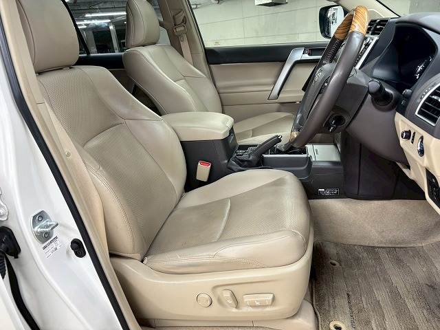 トヨタ&nbsp;ランドクルーザープラドの画像9