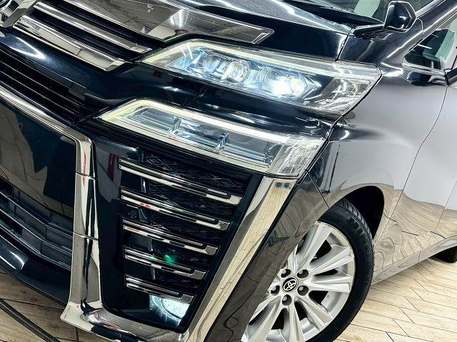 トヨタ ヴェルファイアの画像10