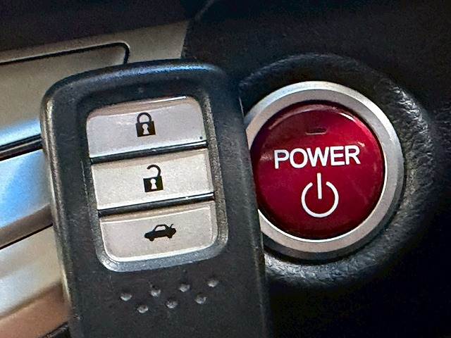 ホンダ&nbsp;アコードハイブリッドの画像16