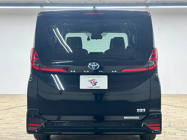 トヨタ ノアハイブリッドの画像19