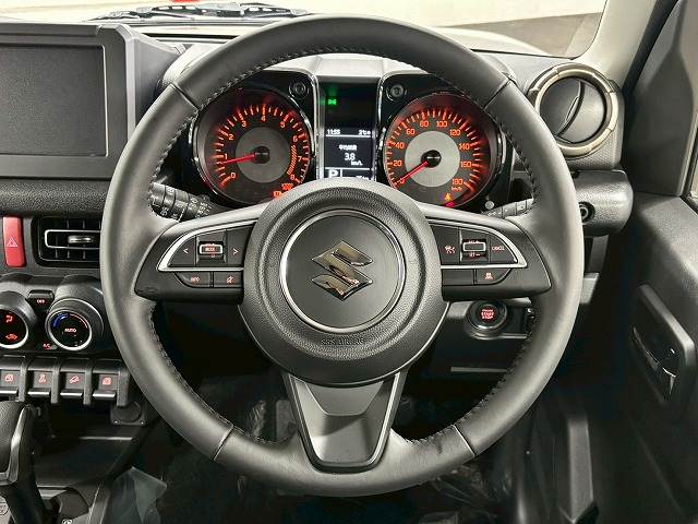 スズキ&nbsp;ジムニーノマドの画像13