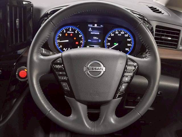 日産&nbsp;エルグランドの画像14