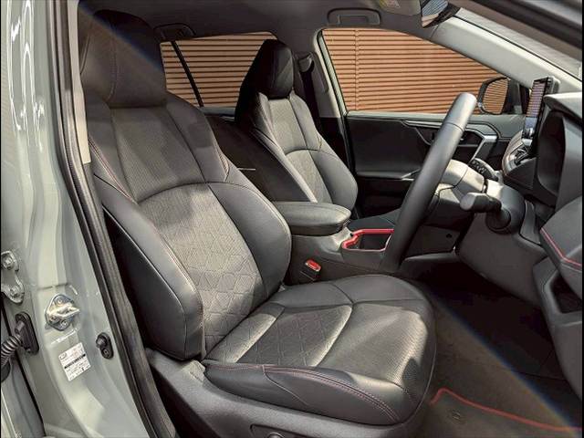 トヨタ&nbsp;RAV4の画像8