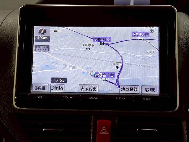 トヨタ&nbsp;ヴォクシーハイブリッドの画像3