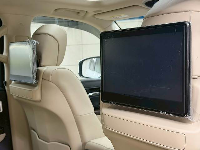 トヨタ ランドクルーザー300系の画像5