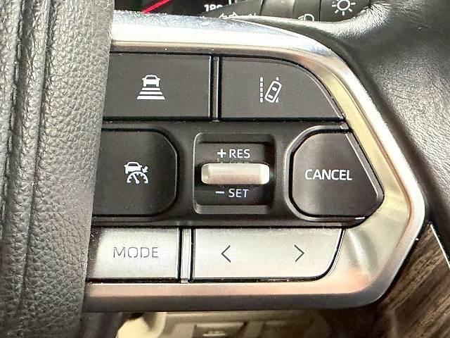 トヨタ ランドクルーザー300系の画像7