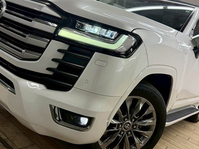 トヨタ ランドクルーザー300系の画像12