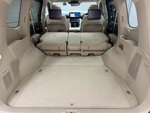 トヨタ ランドクルーザー300系の画像20