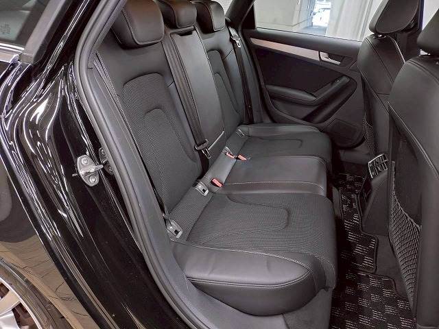 アウディ&nbsp;A4の画像8