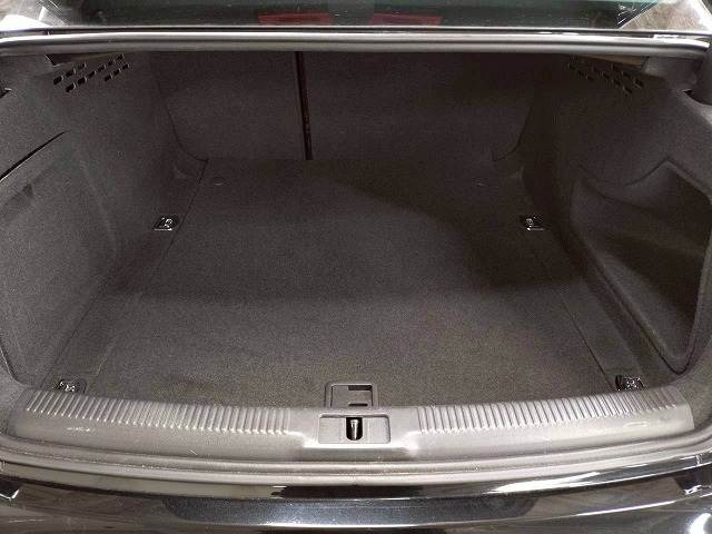 アウディ&nbsp;A4の画像20