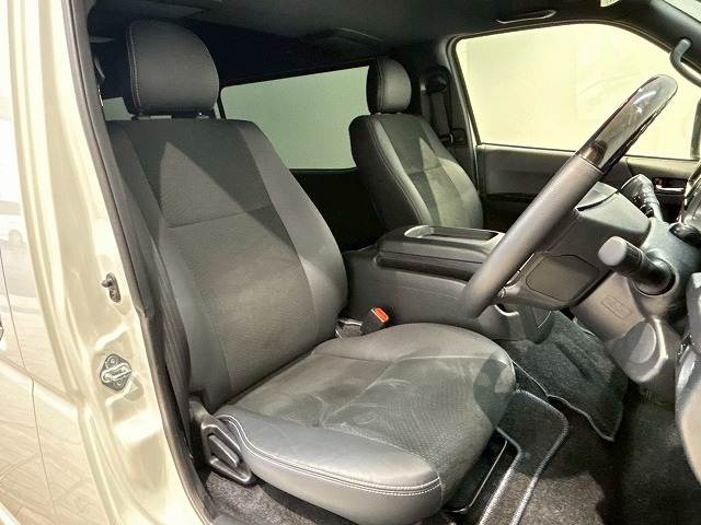 トヨタ ハイエースバンロングボディの画像9