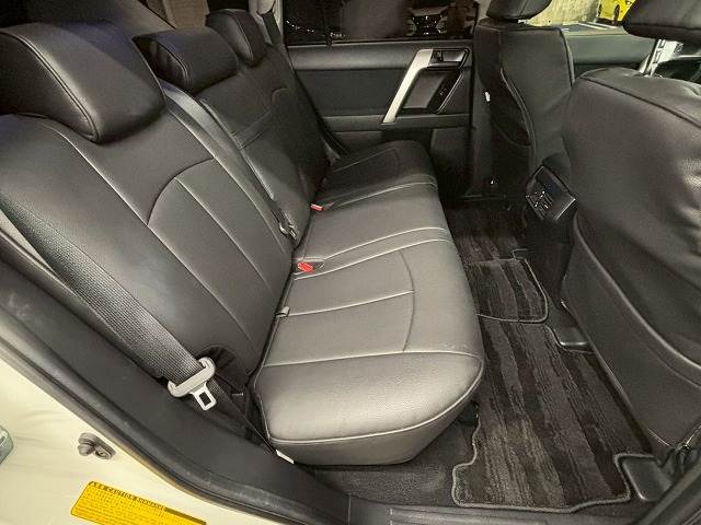 トヨタ&nbsp;ランドクルーザープラドの画像9