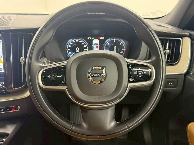 ボルボ&nbsp;XC60の画像14