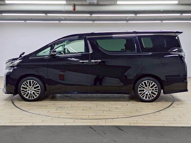 トヨタ&nbsp;ヴェルファイアの画像18