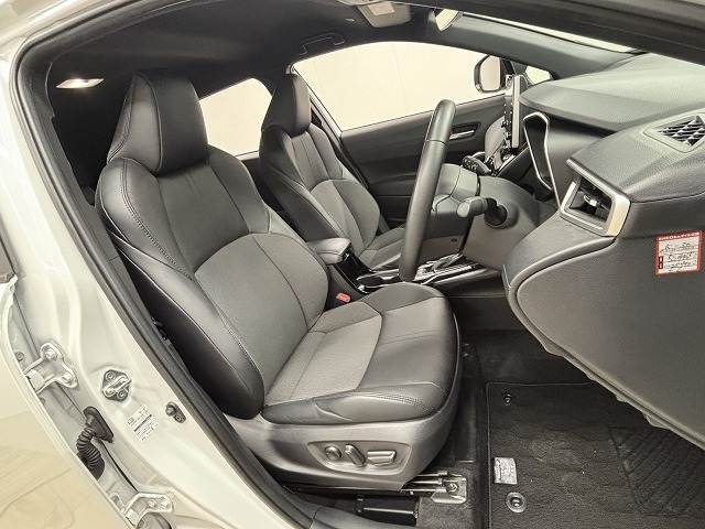 カローラクロス◆HYBRID Z 内装他