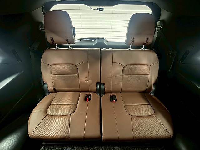 トヨタ ランドクルーザー200系の画像7