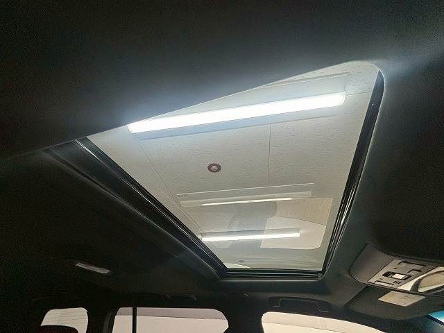 トヨタ ランドクルーザー200系の画像8