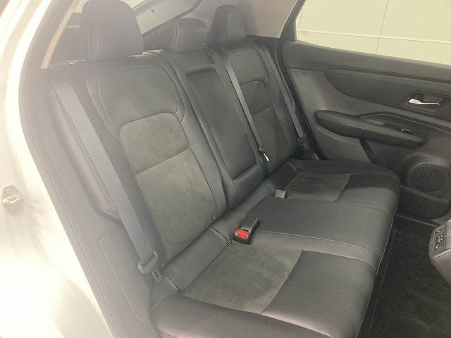 日産&nbsp;アリアの画像6