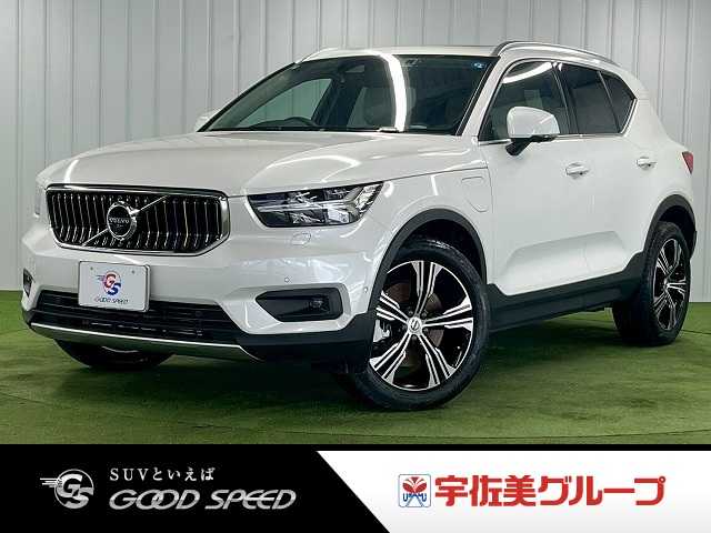 ボルボXC40◆Recharge Plug-in hybrid T5 Inscription