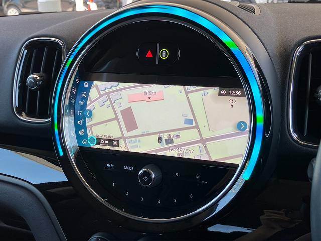 BMW MINI CROSSOVERの画像4