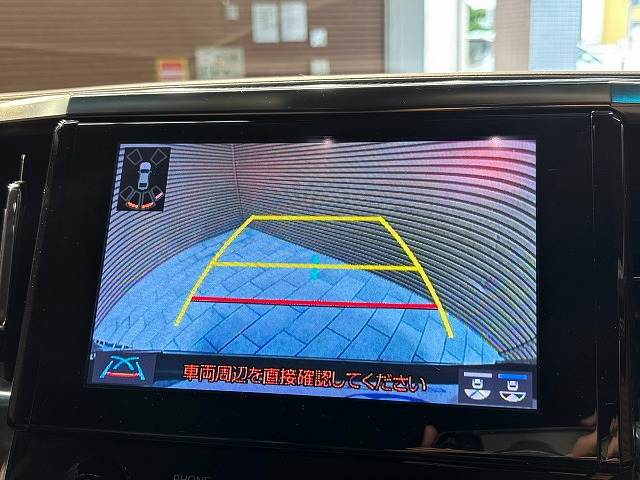 トヨタ アルファードの画像4