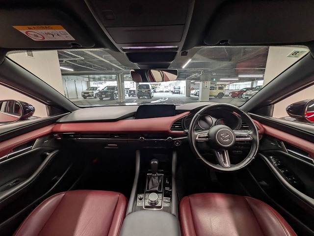 マツダ MAZDA3 FASTBACKの画像2