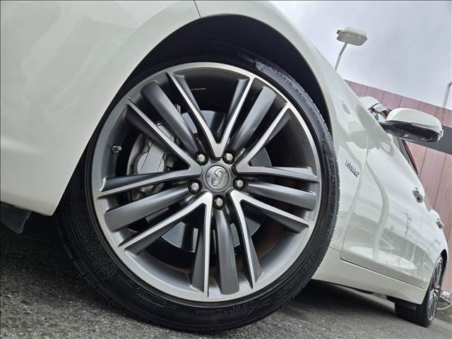 日産 スカイラインハイブリッドの画像19
