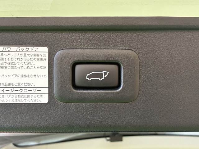 トヨタ&nbsp;アルファードの画像8