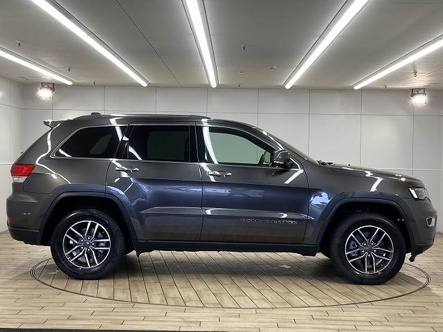 クライスラー JEEP GRAND CHEROKEEの画像17