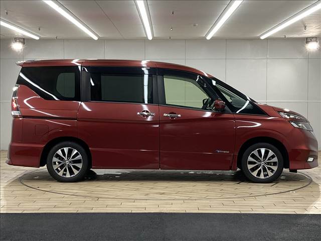 日産 セレナの画像17