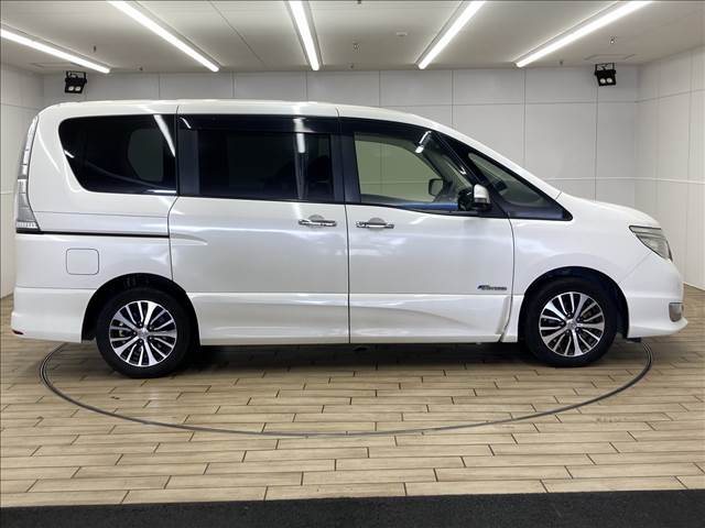 日産 セレナの画像17