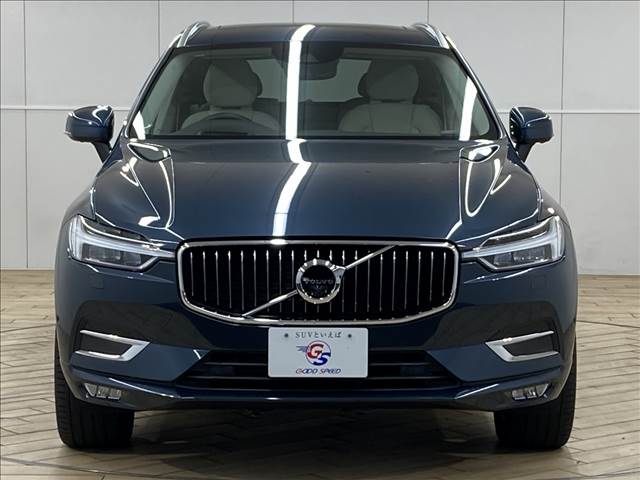 XC60D4 AWD Inscription 内装他