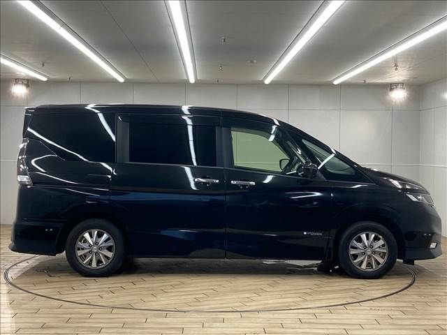 日産 セレナの画像17