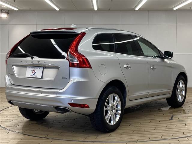 ボルボ XC60の画像14