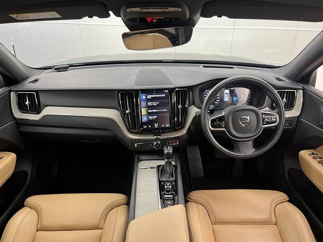 ボルボXC60D4 AWD Inscription 内装他