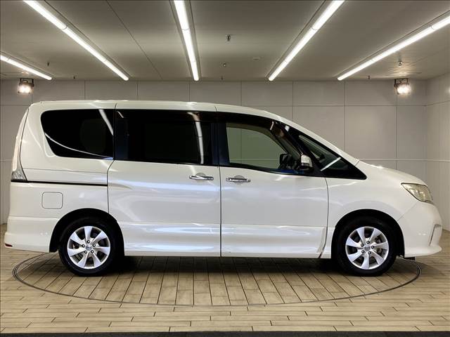 日産 セレナの画像17